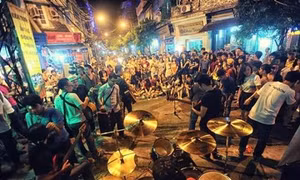 Hà Nội: Các hoạt động biểu diễn tại phố đi bộ phải xin phép