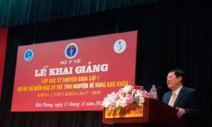 Thêm 19 bác sĩ trẻ chuyên khoa I về công tác tại vùng khó khăn