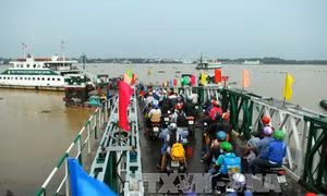 Người dân Thành phố Hồ Chí Minh ùn ùn đi nghỉ lễ Quốc khánh