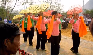 Tục hát cưới trong hôn nhân của người Giáy
