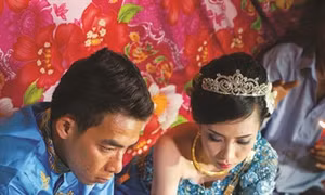 Hoa cau trong lễ cưới của người Khmer Nam Bộ