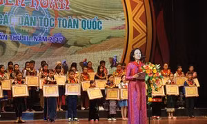Tuyên dương 200 thiếu nhi tiêu biểu các dân tộc toàn quốc năm 2017