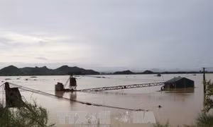 Lũ trên sông Hoàng Long tại Bến Đế đang xuống chậm