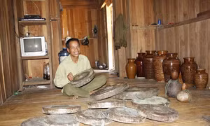 Bà con Đăk Pne lưu giữ văn hóa cồng chiêng dân tộc Ba Na