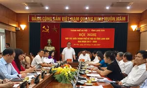 Hà Nội tặng 3 tỷ đồng cho Quỹ xóa đói giảm nghèo của tỉnh Lạng Sơn