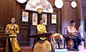 Bế mạc Liên hoan Độc tấu và Hòa tấu nhạc cụ dân tộc 2017
