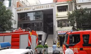 Dập tắt kịp thời đám cháy nhà hàng tại trung tâm quận 1, Thành phố Hồ Chí Minh
