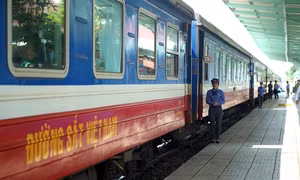 Ngành Đường sắt bố trí thêm nhiều đoàn tàu trong dịp nghỉ lễ Giỗ tổ Hùng Vương và 30/4