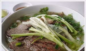 Phở qua góc nhìn của nhà văn Nguyễn Tuân