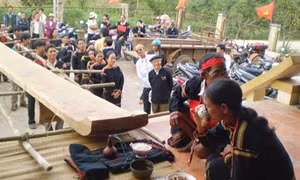 Lễ rước ghế K’pan của người Ê Đê