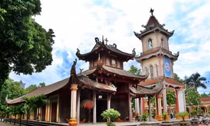 Độc đáo kiến trúc nhà thờ Hoàng Xá