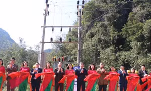 Đóng điện thêm 1 công trình cấp điện cho thôn bản tại Lạng Sơn