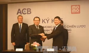 Ngân hàng ACB và Ví điện tử MoMo cung cấp hơn 200 dịch vụ tiện ích