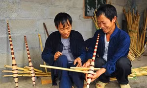 Nghề chế tác khèn Mông