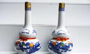 Đặc sản rượu Bàu Đá