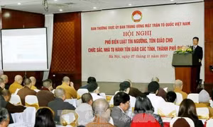 Phổ biến Luật Tín ngưỡng, tôn giáo tới các nhà tu hành các tỉnh, thành phố phía Bắc