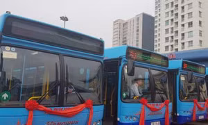Hà Nội lần đầu tiên đưa vào khai thác xe buýt mới tiêu chuẩn châu Âu