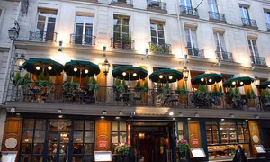 Lãng mạn cà phê hè phố ở Paris