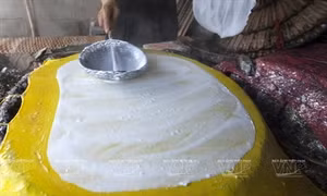 Làng nghề bánh tráng Nhơn Hòa