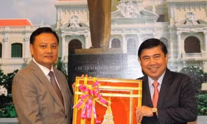Thúc đẩy quan hệ giữa Thành phố Hồ Chí Minh và các tỉnh Trung Lào đi vào chiều sâu, hiệu quả