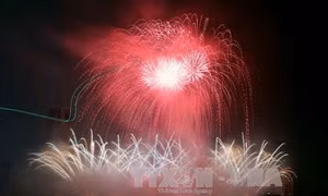 Lễ hội pháo hoa quốc tế Đà Nẵng 2017 trong đêm "tiệc ánh sáng" thứ ba