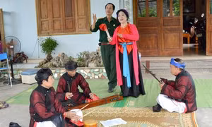 Nghệ sỹ Lê Hương Lý “giữ lửa” cho các làn điệu chèo cổ vang mãi