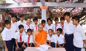 Chùa Lakhanawong Xung Thum - Điểm đến của học sinh có nguy cơ bỏ học ở Sóc Trăng