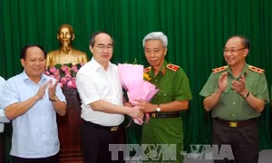 Khen thưởng Ban chuyên án triệt phá đường dây sản xuất, mua bán thuốc lắc lớn nhất cả nước