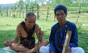 Đàn Gơrưna - nhạc cụ độc đáo của người CơTu