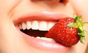 Thiếu vitamin cần thiết có thể mắc một số bệnh răng miệng