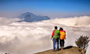 Lảo Thẩn vẫy gọi