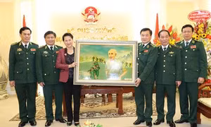 Thủ tướng chỉ thị sơ kết thực hiện “Ngày Biên phòng toàn dân”
