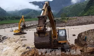 Thời tiết 13/8: Bắc Bộ có mưa dông, Trung Bộ còn nắng nóng