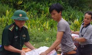 Bộ đội biên phòng Huổi Luông làm ấm lòng đồng bào vùng biên