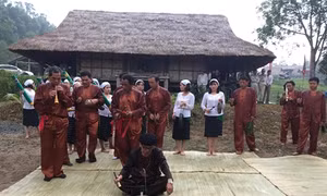 Lễ bốc Mó của đồng bào Thổ