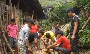 Độc đáo lễ cúng sức khỏe của người Lô Lô đen