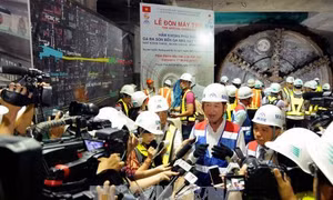 Thành phố Hồ Chí Minh đón máy khoan hầm TBM tuyến metro số 1