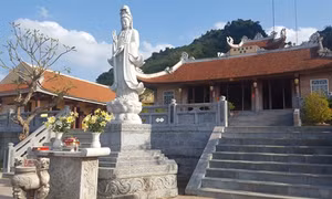 Chùa Phật tích Trúc lâm Bản Giốc