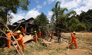 Hỗ trợ ngươi dân vùng bị ảnh hưởng do sự cố vỡ hầm dẫn dòng thủy điện sông Bung 2