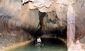 Kỳ thú động Bản Ngẳm