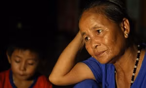 Khi gánh nặng mưu sinh đặt lên vai người phụ nữ làng chài