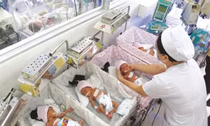Vì sự nghiệp chăm sóc sức khỏe nhân dân