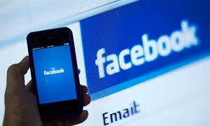 Bắt đối tượng chuyên đột nhập facebook của người khác để lừa đảo mua các thẻ cào điện thoại