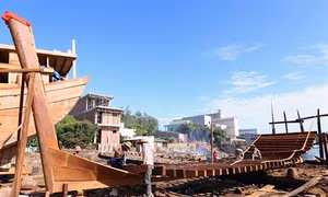 Quảng Ngãi phát triển đội tàu khai thác thủy hải sản