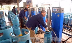 Từ 1/11, giá gas tăng 19.000 đồng/bình 12kg