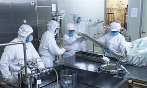Năm 2017, trẻ sẽ được tiêm miễn phí vắc xin phối hợp sởi – rubella do Việt Nam sản xuất