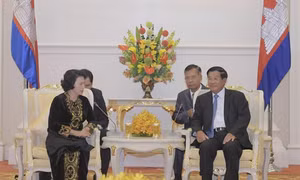 Chủ tịch Quốc hội Nguyễn Thị Kim Ngân hội kiến Thủ tướng Chính phủ Hoàng gia Campuchia Samdech Hun Sen