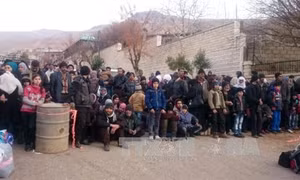 Syria: Những đoàn xe viện trợ đầu tiên tới Madaya