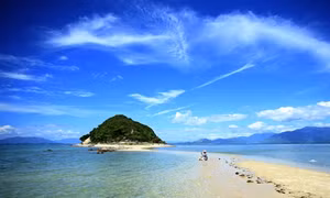 Vẻ đẹp hoang sơ và thanh bình của quần đảo Điệp Sơn - Khánh Hòa