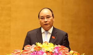 Thủ tướng Nguyễn Xuân Phúc trả lời phỏng vấn báo chí
